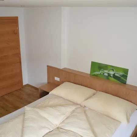 Apartment Apart Garten Lutz *